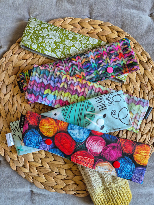 Nadelgarage Wolldesigns - DPN Case - Needle Holder - Nadelspielhalter - Zubehör für Strickerinnen - Sockenstricken - Nadelsafe - Nadelspiel (Kopie)