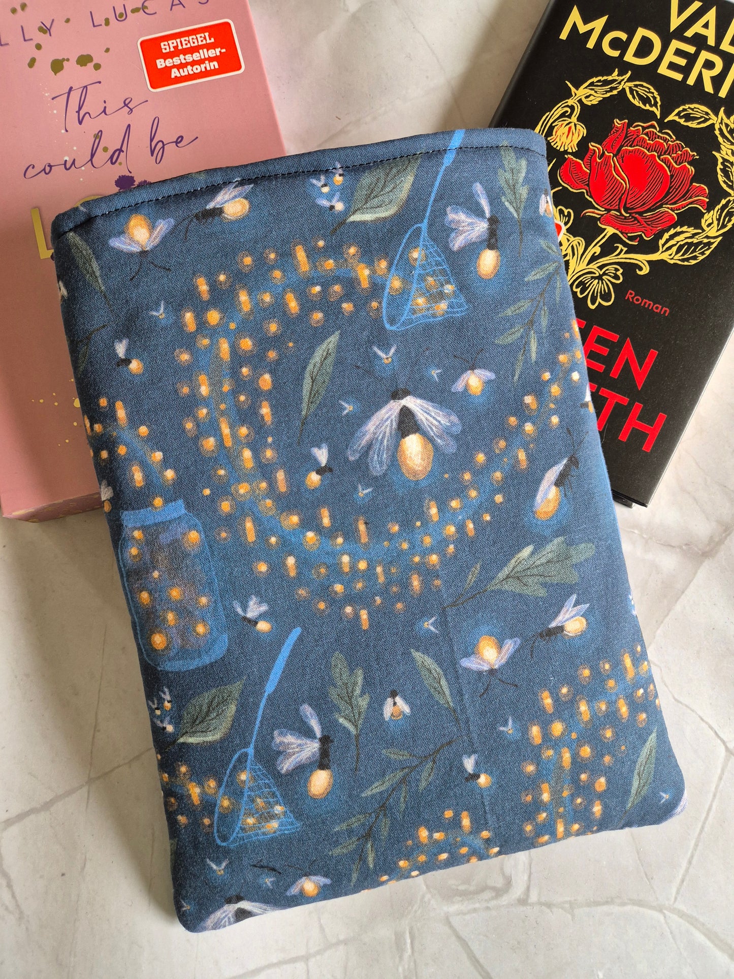 Glühwürmchen Sommernacht  Buchhülle Ereader Hülle - 3 Sizes - Handmade by me in Switzerland