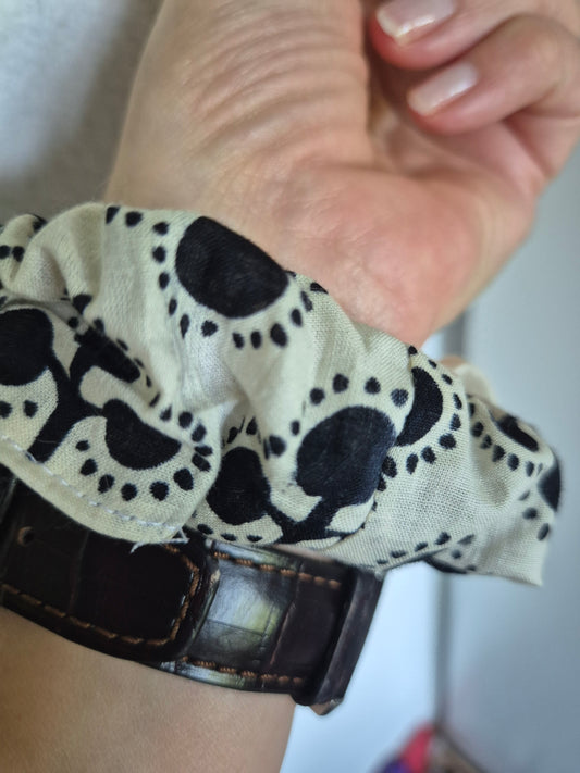 Kapstadt Scrunchie Haargummi esklusives Haargummi - Pferdeschwanzfrisur Haar zubehör Handmade aus der Schweiz perfect gift hair accessories chic hair tie