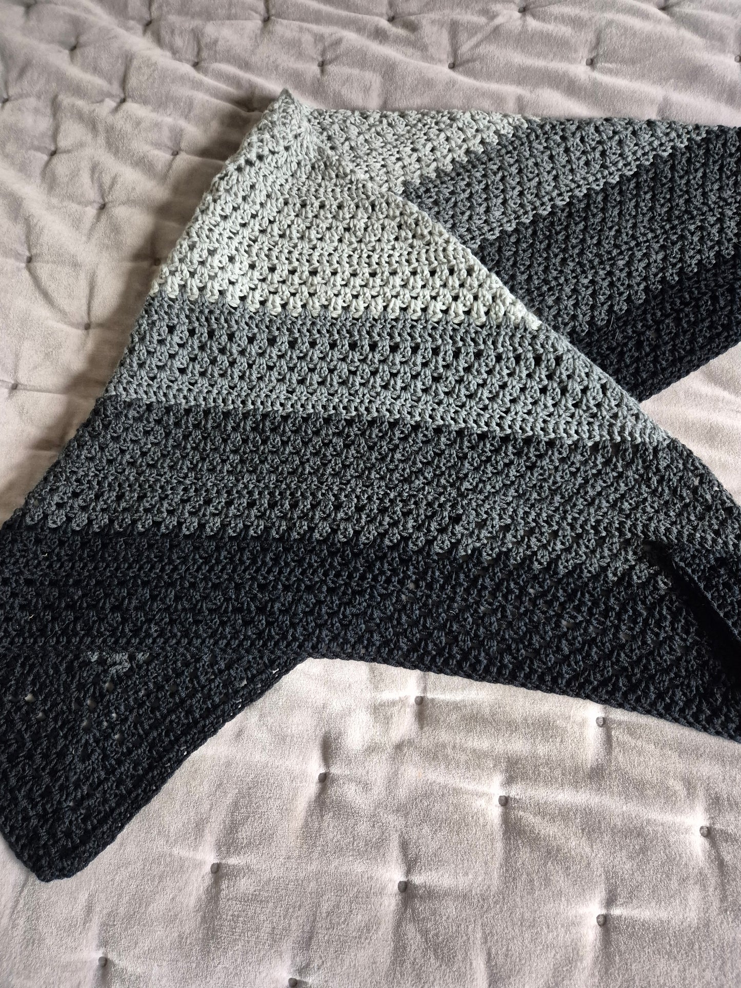 XL Merino Shawl handmade by me 160x70cm Triangular Shawl 100% merino wool crocheted by me perfect gift beautiful stole