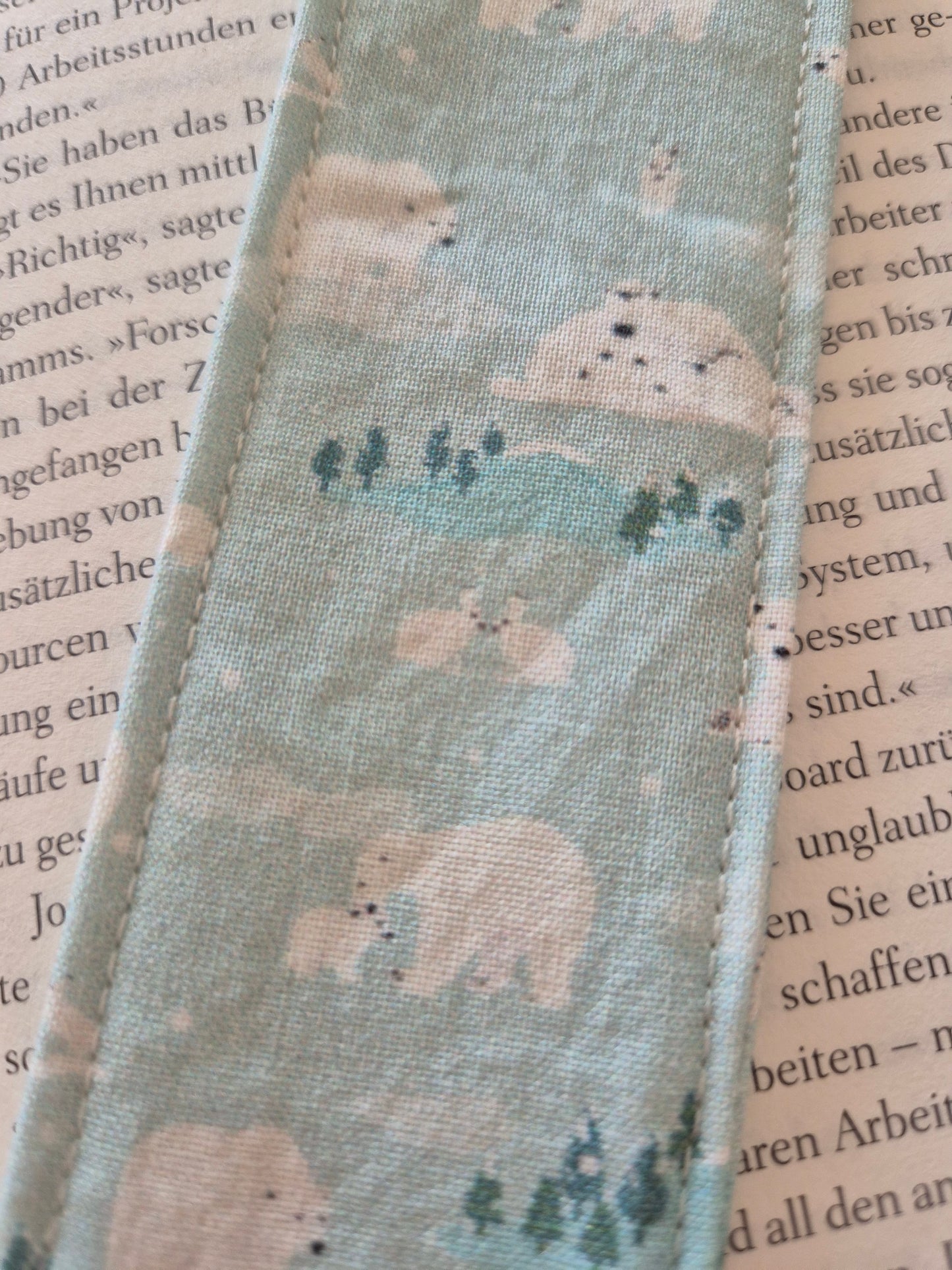 Lesezeichen Winter Pinguin Kawaii Design, handgenäht, doppelseitig, tolles Geschenk für Leseratten, Studenten und Journaling Fans vegan