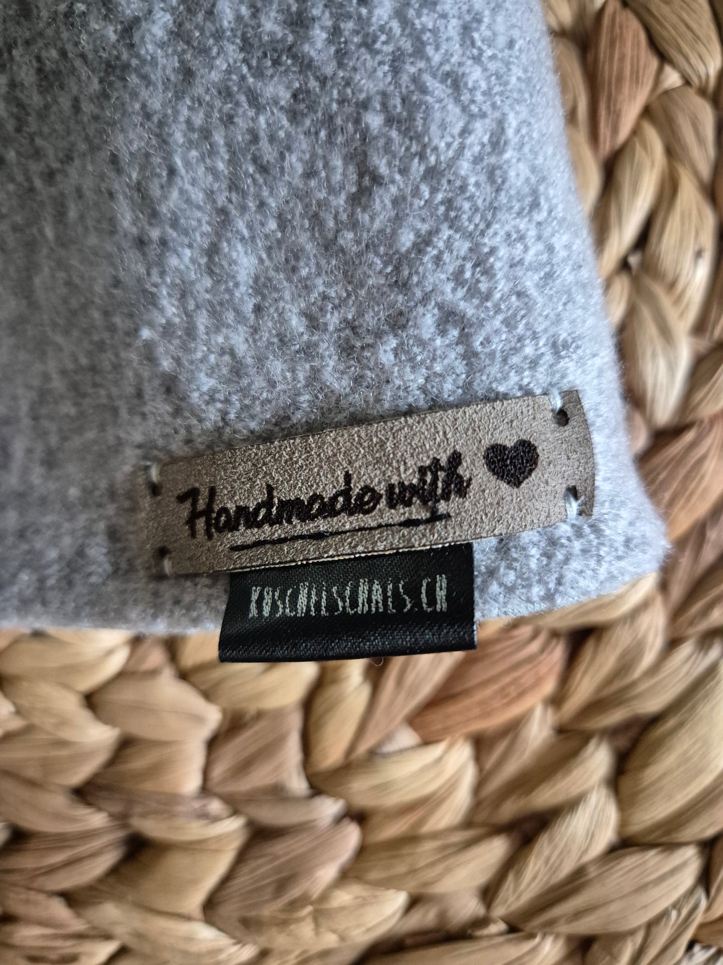 Stirnband aus MerinoWollwalk - gefüttert in BioBaumwolljersey, Grösse Damen, Farbe Silbergrau