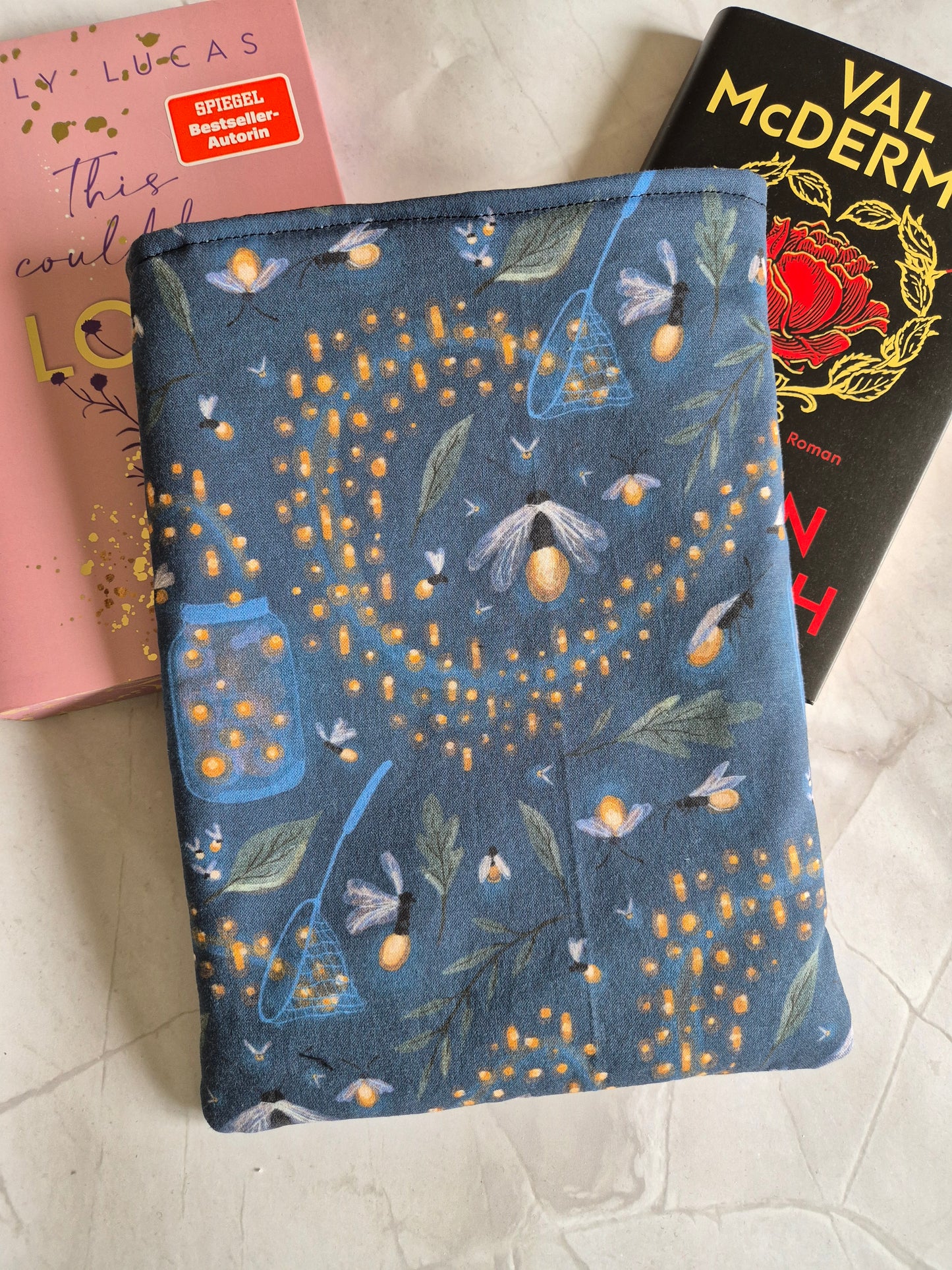 Glühwürmchen Sommernacht  Buchhülle Ereader Hülle - 3 Sizes - Handmade by me in Switzerland