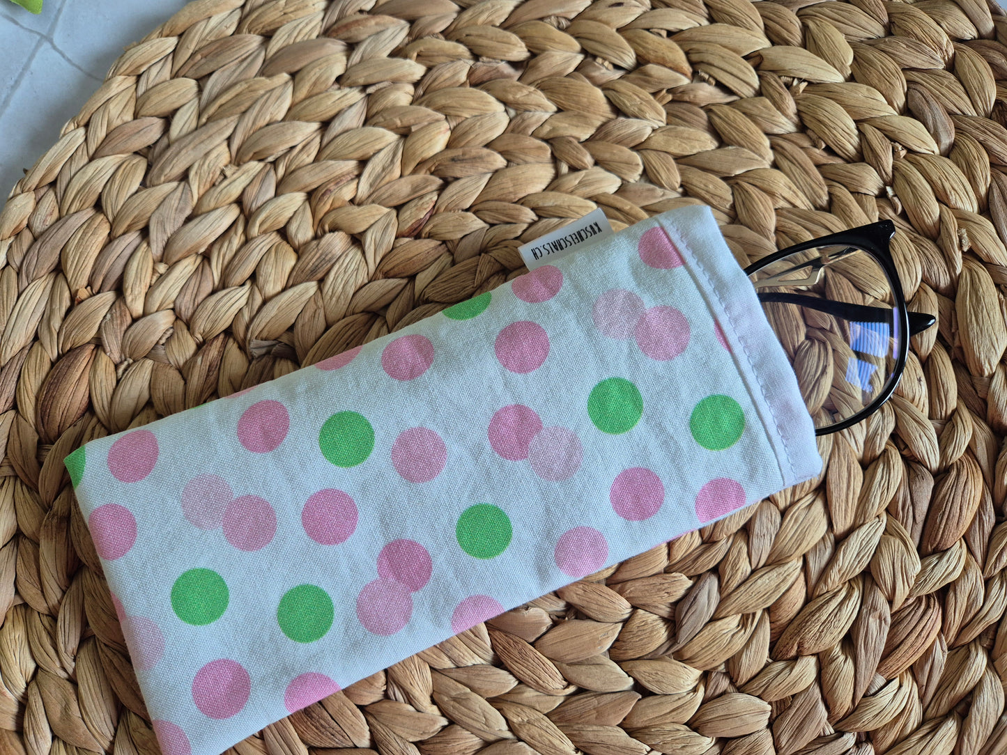 Étui à lunettes en feutre fait main | Pochette de rangement pour lunettes écologique | Protection de lunettes souple et légère | Cadeau organisateur de lunettes pour elle